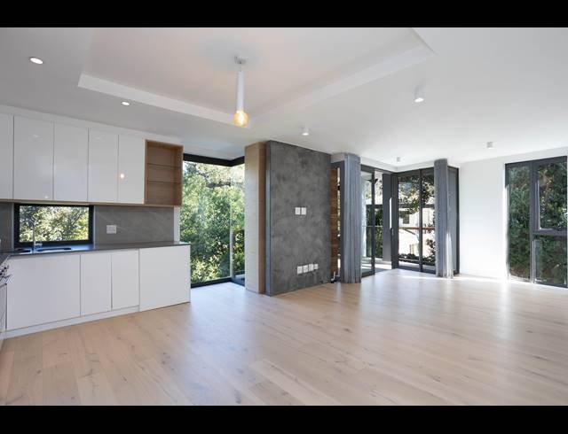 2 BEDROOM APARTMENT TO LET IN NEWLANDS